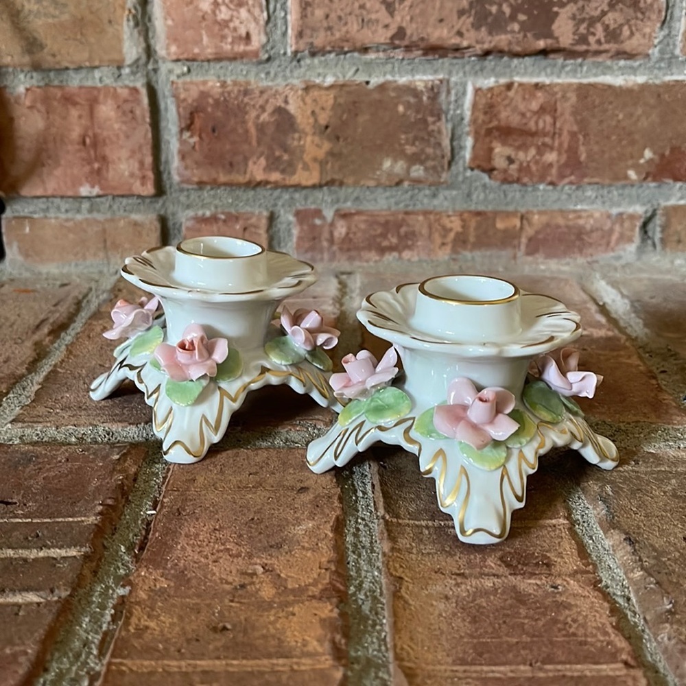 Vtg Alka Porcelain Roses Gold Trimmed Candlestick Holders
